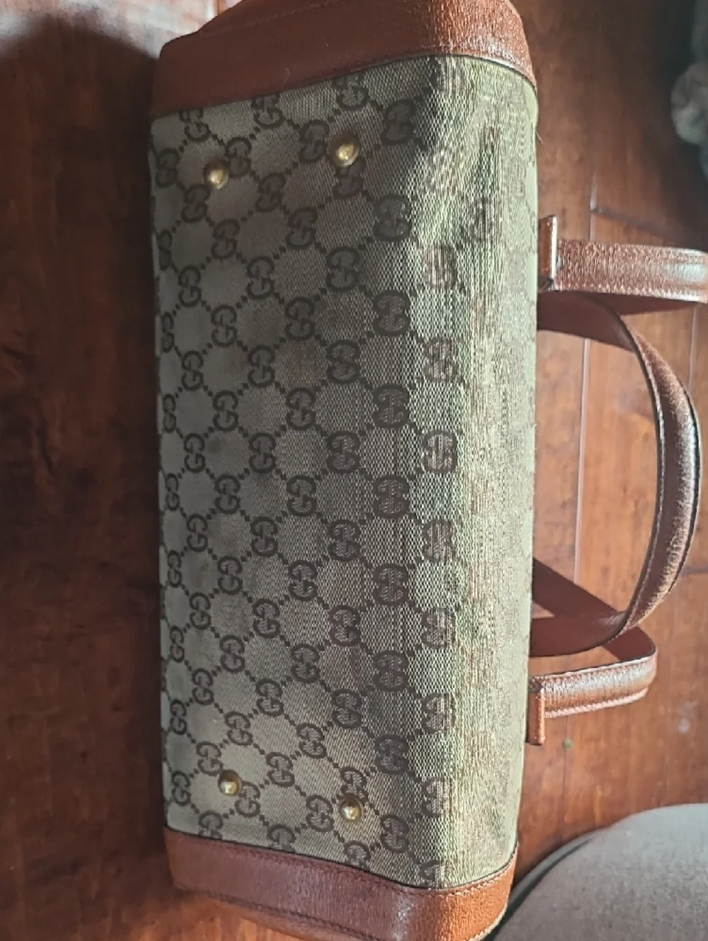 Gucci Bamboo Bullet Bag Brown/Tan GG Monogram Shoulder Bag with Gold Hardware - Picture 5 of 8